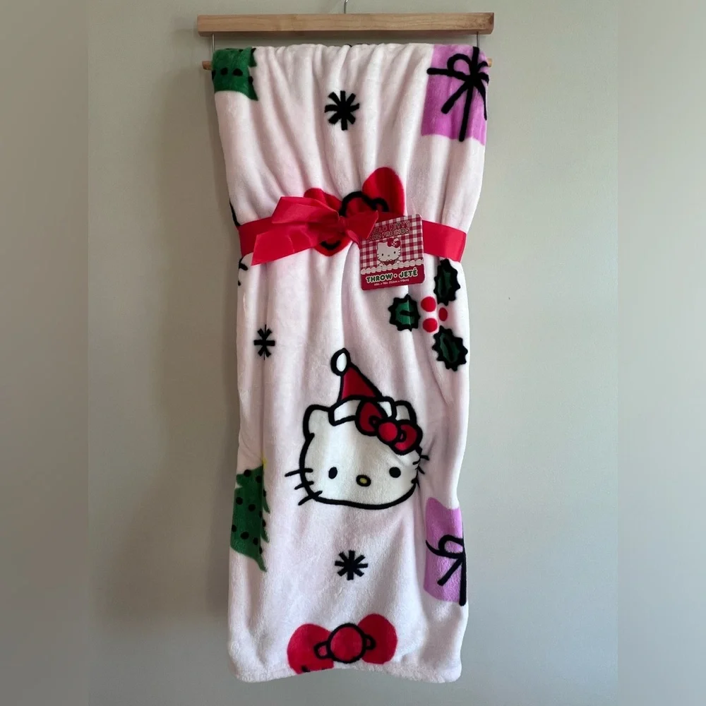 HELLO KITTY‎ Holiday Christmas Pink Plush Throw Blanket 60x70 NWT